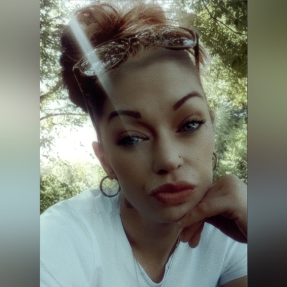 Meet your Posher, Summer - Picture 2 of 3